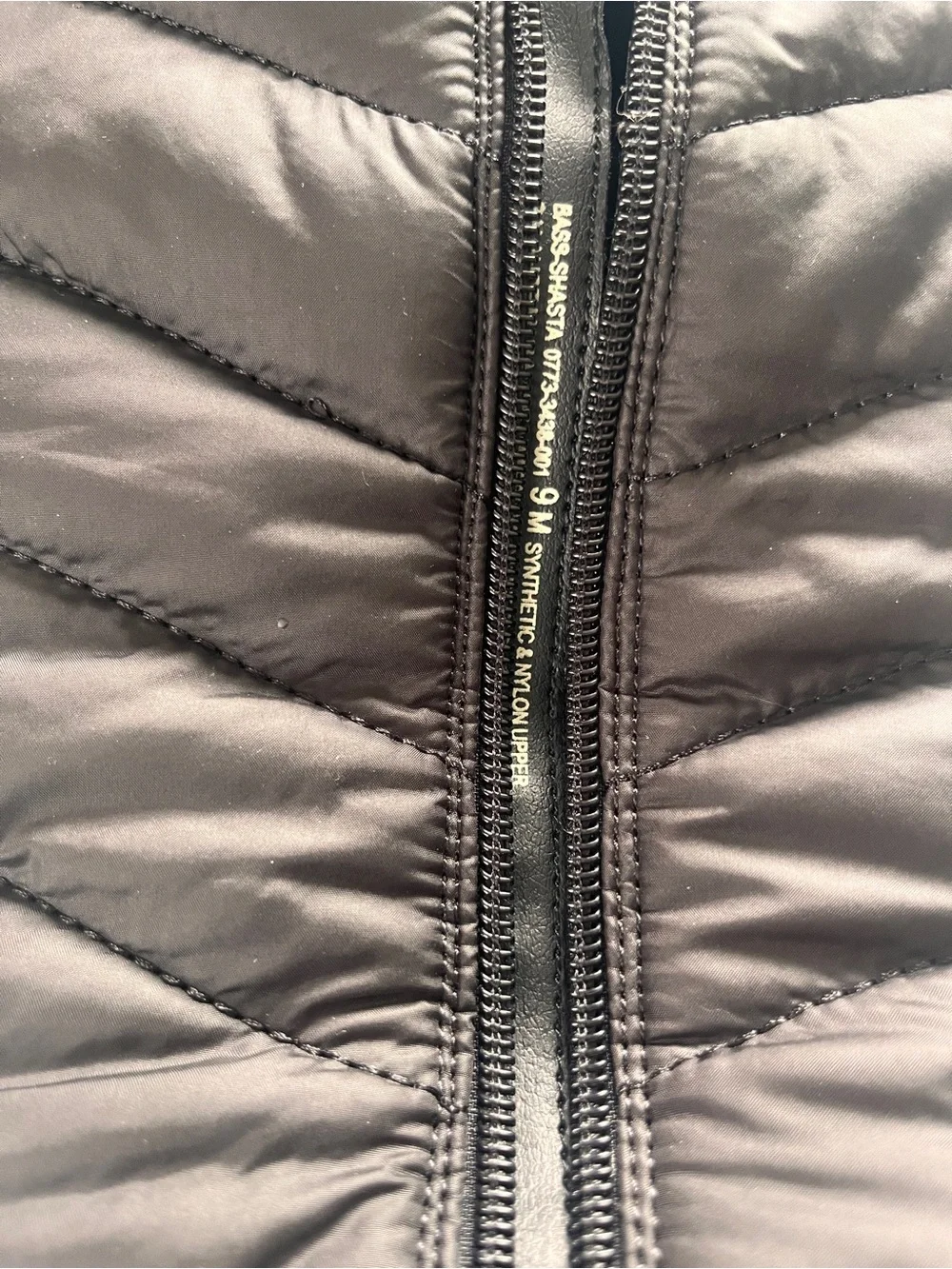 G.H. Bass & Co. Women's Black Quilted Winter Boots with Faux Fur Trim. Size 9